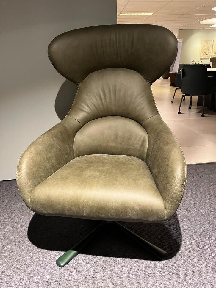 Bert Plantagie - Fauteuil Avia - Leder Rancho Forest, Huis en Inrichting, Fauteuils, Nieuw, Leer, Metaal, 75 tot 100 cm, Minder dan 75 cm