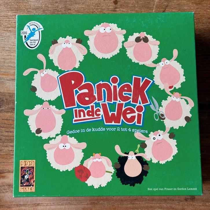 999 games - Paniek in de wei (voor 2-4 spelers, 8+jaar) zgan, Hobby en Vrije tijd, Gezelschapsspellen | Bordspellen, Zo goed als nieuw