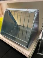 Hooiruif wand slowfeeder