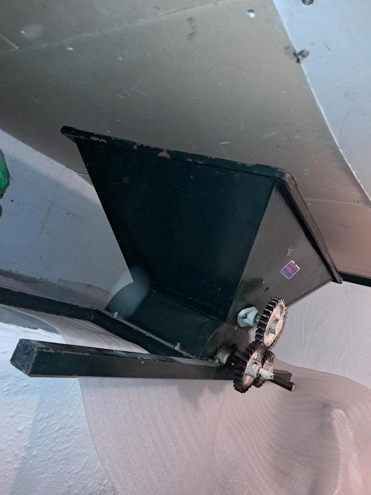 Oude Druivenpers / Wijnpers., Antiek en Kunst, Antiek | Gereedschap en Instrumenten, Ophalen