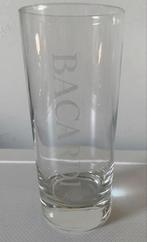 BACARDI rum glas met verzwaarde voet. Hoogte 14,5 cm., Verzamelen, Ophalen of Verzenden, Zo goed als nieuw, Borrel- of Shotglas