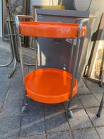 UNIQUE MIDCENTURY ORANGE DOUBLE TRAY BAR CART, Huis en Inrichting, Tafels | Bijzettafels, Minder dan 55 cm, Ophalen of Verzenden