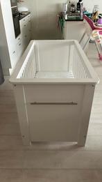 Fijn wit houten baby kinder bedje ledikant, Ophalen of Verzenden, Gebruikt, Jongetje of Meisje