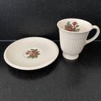 Wedgwood Moss Rose 1x kop en schotel, Antiek en Kunst, Antiek | Servies los, Ophalen of Verzenden