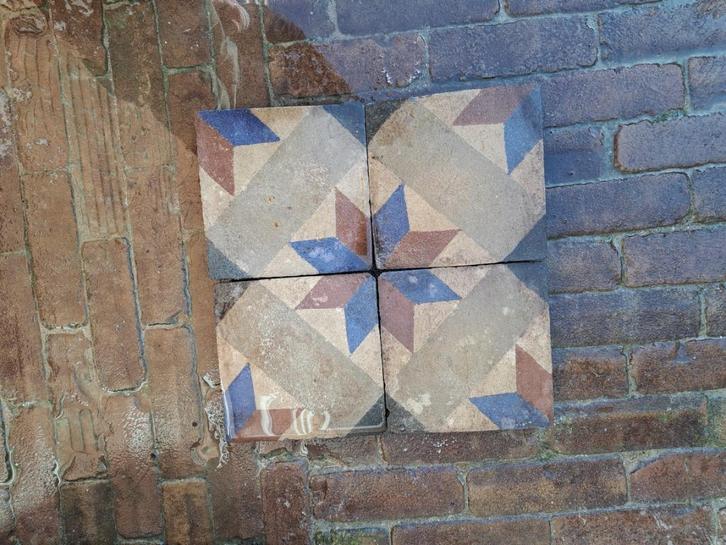 Vintage oude handgemaakte siertegels voor cementvloer, Antiek en Kunst, Antiek | Wandborden en Tegels, Ophalen