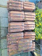 Gebruikte Dakpannen - Friese golfjes rood, Doe-het-zelf en Verbouw, Dakpannen en Dakbedekking, Ophalen, Steen of Klei, Dakpannen