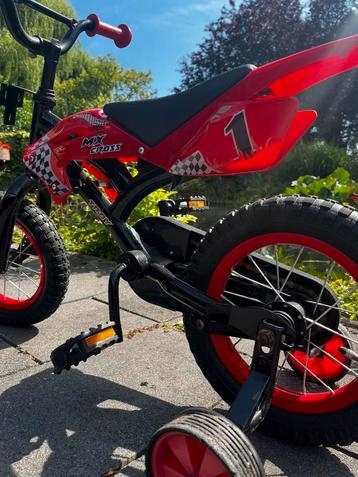 Stoere kinderfiets beschikbaar voor biedingen