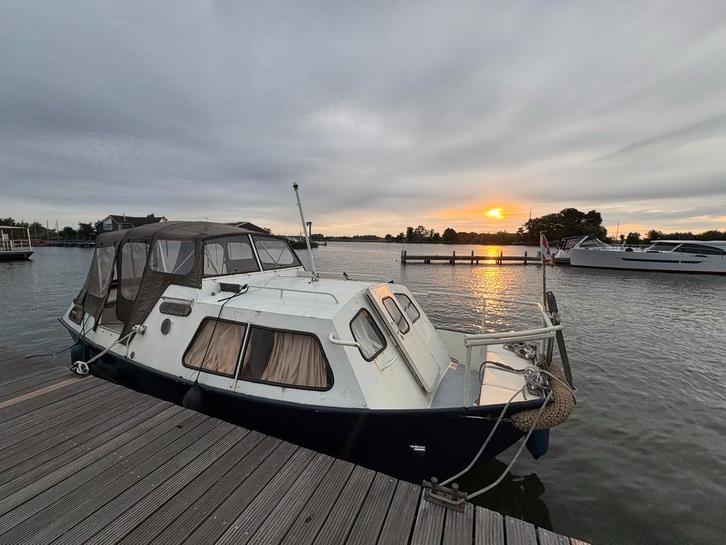 Doerak 680 AK (1974) - ligplaats Aalsmeer, Watersport en Boten, Motorboten en Motorjachten, Gebruikt, Staal, 6 tot 9 meter, Diesel