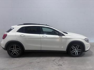 Mercedes-Benz GLA-klasse 220 CDI AMG Automaat Leer Navi Pano beschikbaar voor biedingen