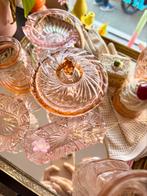 Roze persglas bonbonnière art deco kristal asbak vaas vaasje, Ophalen of Verzenden
