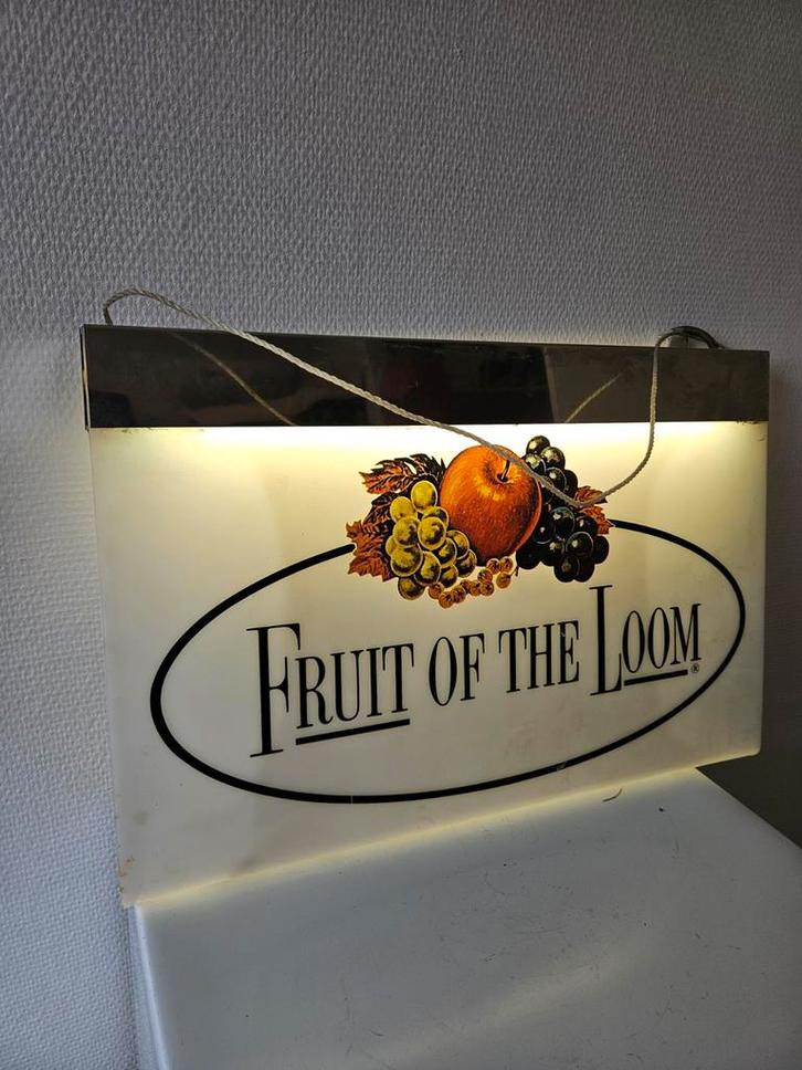 Lichtbak "fruit of the Loom", Verzamelen, Merken en Reclamevoorwerpen, Gebruikt, Lichtbak of (neon) lamp, Ophalen of Verzenden