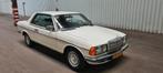 Prachtige Mercedes 280 CE deels gerestaureerd en met APK!, Automaat, Achterwielaandrijving, Wit, Overige kleuren