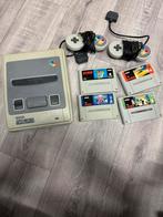 Nintendo SNES met 2 controllers en spellen, Spelcomputers en Games, Spelcomputers | Nintendo Super NES, Ophalen of Verzenden, Zo goed als nieuw