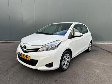 Toyota Yaris 1.3 VVT-i Aspiration ONDERHOUDSBOEKJE | CAMERA  beschikbaar voor biedingen