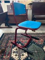 Stevig kinderstoeltje, Kinderen en Baby's, Kinderkamer | Tafels en Stoelen, Ophalen of Verzenden, Zo goed als nieuw, Stoel(en)