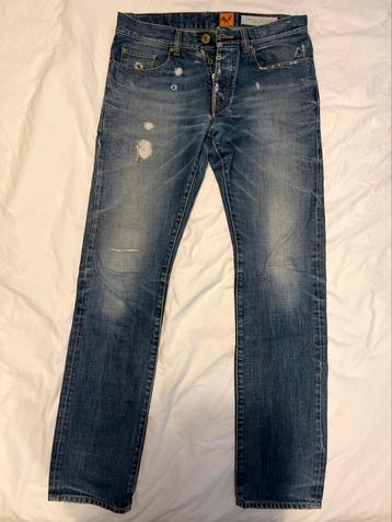 Mooie Good Genes spijkerbroek W32 L34 (ripped) beschikbaar voor biedingen