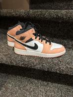 Roze Air Jordan 1 mid, Kleding | Dames, Schoenen, Verzenden, Nike, Roze, Sneakers of Gympen