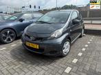 Toyota Aygo 1.0-12V AIRCO APK T/m 19-6-2026, Voorwielaandrijving, Euro 5, Stof, Gebruikt