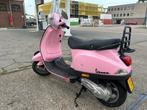 Vespa lx 2 takt roze geel kenteken 45kmpu, Gebruikt, Maximaal 45 km/u, Ophalen of Verzenden, Vespa LX
