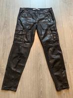 Zara stoere zwarte coated stretch broek maat 40, Zara, Lang, Maat 38/40 (M), Ophalen of Verzenden