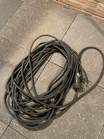 Verlengkabel 3x2,5mm² - 3 meter beschikbaar voor biedingen
