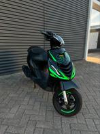 Zip 4 takt 80cc 2017, Fietsen en Brommers, Scooters | Piaggio, Ophalen of Verzenden, Zo goed als nieuw, Zip