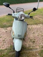Scooter vespa uit 2014, Fietsen en Brommers, Ophalen of Verzenden, Benzine, Overige modellen