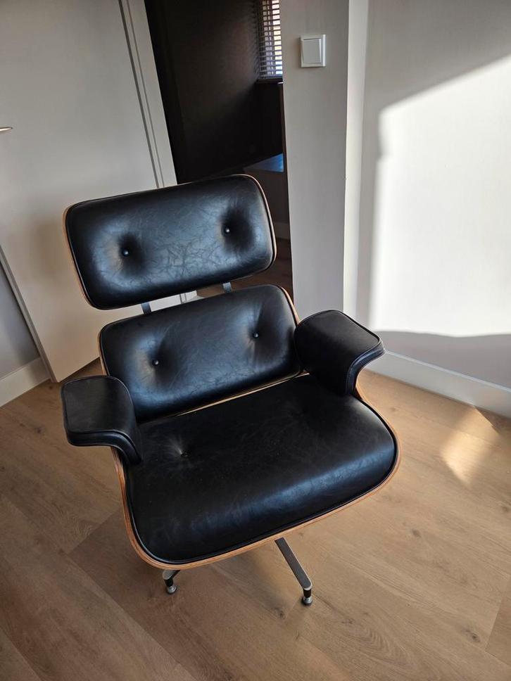 Eames Lounge Chair xl Herman Miller Inspired - Nieuwstaat, Huis en Inrichting, Fauteuils, Nieuw, Hout, Leer, Metaal, 75 tot 100 cm