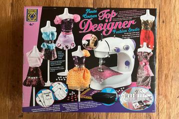 Haute Couture Top Designer Fashion Studio - 9+ beschikbaar voor biedingen