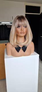 Pruik met Pony/Lok: Uitgroei naar Gemêleerd blond, Bob, vol, Ophalen of Verzenden, Nieuw, Pruik of Haarverlenging