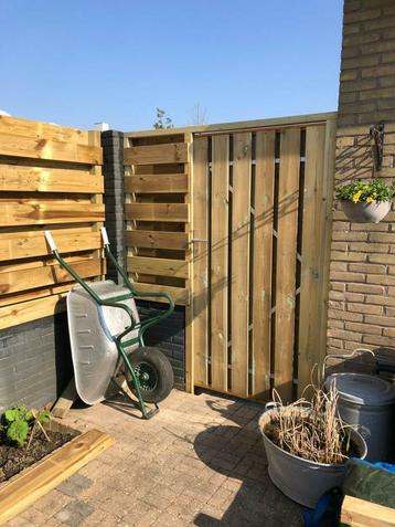 (Dubbele) tuinpoort/schuttingpoort met stalen frame  beschikbaar voor biedingen
