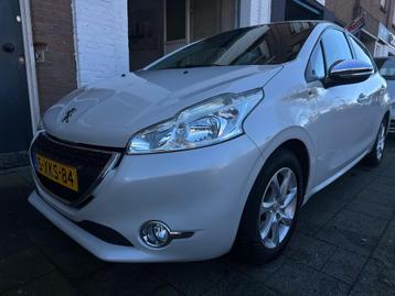 Peugeot 208 1.2 VTi Style Airco Cruise Parelmoer Wit Zeer Ne beschikbaar voor biedingen