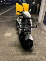 Sym xpro 2022 bezorgscooter, Fietsen en Brommers, Scooters | SYM, Benzine, Maximaal 45 km/u, Ophalen of Verzenden, Zo goed als nieuw