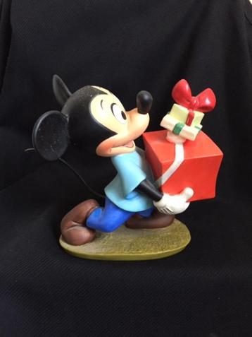 WDCC Mickey Presents For my Pals beschikbaar voor biedingen