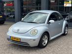 Volkswagen New Beetle 1.6 Airco|CruiseControl|Usb/Mp3, Stof, Gebruikt, Beetle (Kever), 4 stoelen