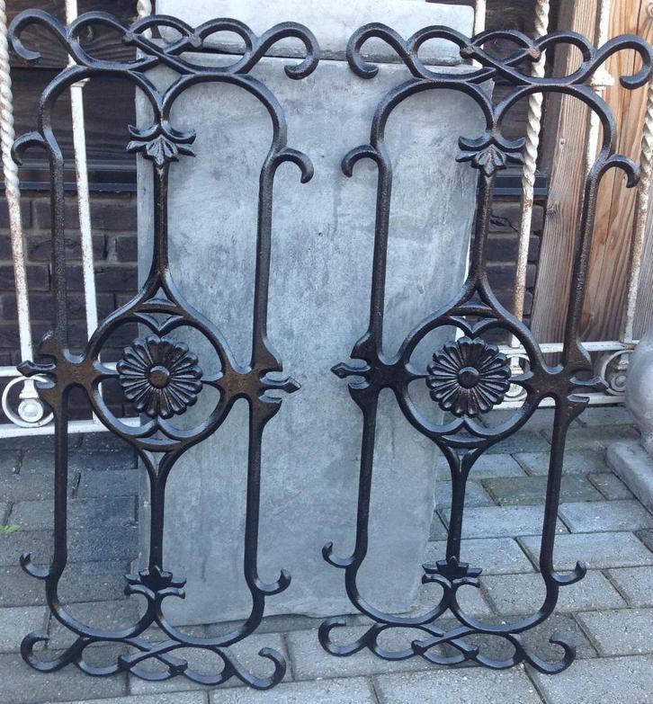 Deurroosters gietijzer toss 80/33,5 in twee kleuren., Antiek en Kunst, Curiosa en Brocante, Ophalen of Verzenden