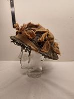 Britse MK2 helm 1941 met kogelgat en camouflage, Ophalen of Verzenden, Engeland, Helm of Baret