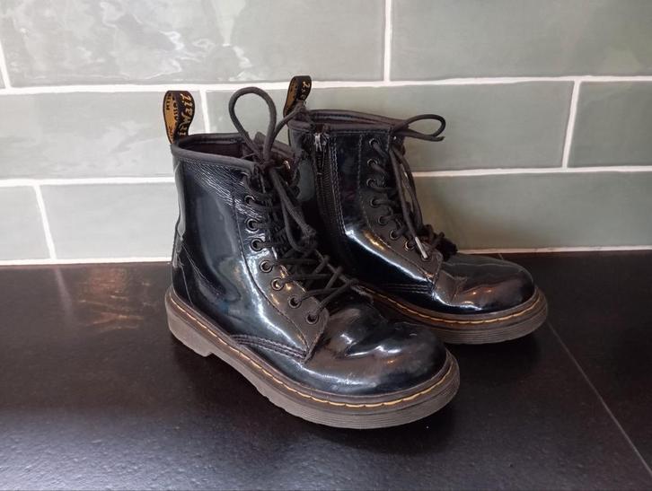 Dr Martens maat 30, Kinderen en Baby's, Kinderkleding | Schoenen en Sokken, Gebruikt, Schoenen, Meisje, Ophalen of Verzenden