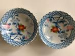 Twee Japanse Kommen met Bloemenmotief, Huis en Inrichting, Keuken | Servies, Keramiek, Ophalen of Verzenden, Zo goed als nieuw