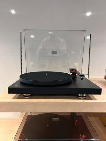 Pro-Ject Debut pro + debut pro Balanced beschikbaar voor biedingen