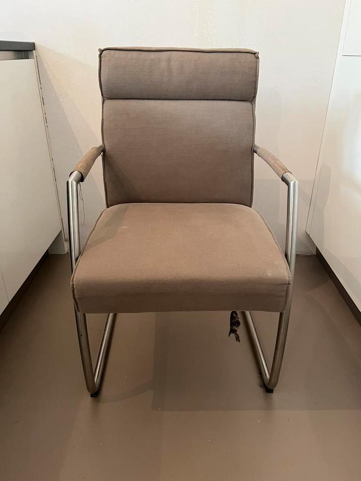 Goossens Knock Out eetkamerstoel vier stuks, Huis en Inrichting, Stoelen, Gebruikt, Vier, Stof, Overige kleuren, Ophalen