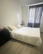 Handcrafted Bed with IKEA Mattress – Unique and Comfortable!, Ophalen, Zo goed als nieuw, Tweepersoons, Modern