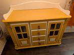 Gratis (moet weg) leuke oker geel commode met leren greepjes, Kinderen en Baby's, Kinderkamer | Commodes en Kasten, Ophalen, Gebruikt