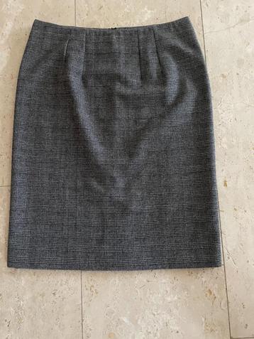 Philosophy di Alberta Ferretti. tweed/ruiten rok maat 36 beschikbaar voor biedingen
