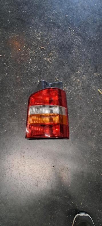 T5 volkswagen achter lamp rechts (bijrijder) beschikbaar voor biedingen