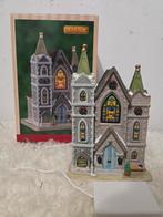 Lemax Saint Stephen's Cathedral Kerstdorp, Ophalen of Verzenden, Zo goed als nieuw