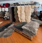 Dubbele schapenvachten Camper Stoelhoezen, Gebruikt, Etten-Leur, DJT@dejuistetoon.eu, Ophalen of Verzenden