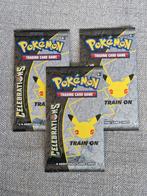 Pokemon celebrations booster pack, Hobby en Vrije tijd, Verzamelkaartspellen | Pokémon, Ophalen of Verzenden, Zo goed als nieuw