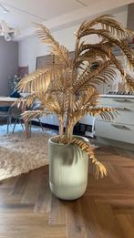Gouden palm in stenen pot, Huis en Inrichting, Ophalen, Zo goed als nieuw, Binnen