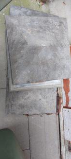 4 betonnen pilarenhoedjes, Ophalen, Gebruikt, Beton, Overige typen